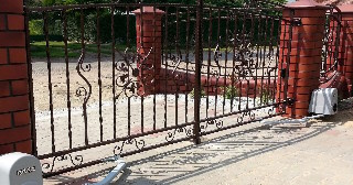 Купить дистанционные ворота Шумерля, цена от 4095 руб.